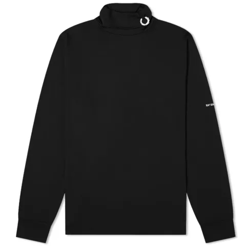 Laurel Wreath Roll Neck Knit