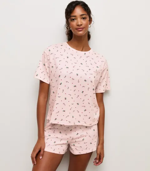 New Look Women's Pink Cotton Christmas Pattern Print Pyjama Shorts Set