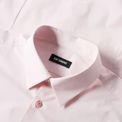 R Logo Classic Shirt