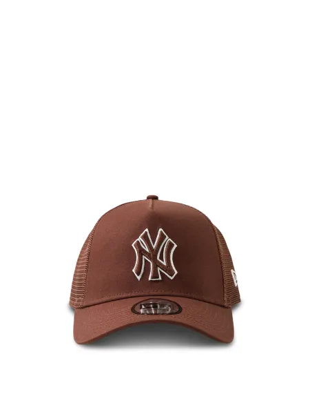 New Era Outline Trucker New York Yankees Cap