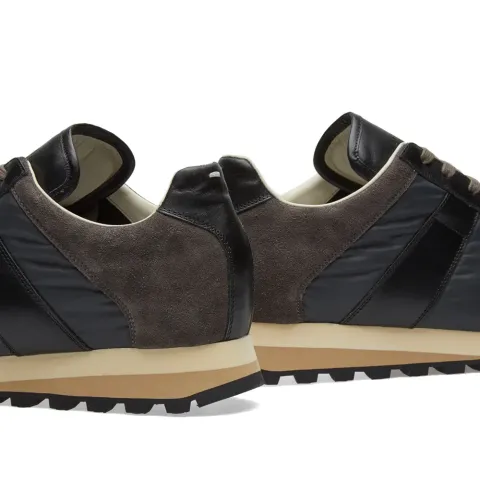 22 Retro Runner