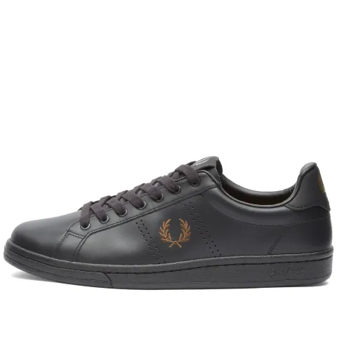 B721 Leather Sneaker