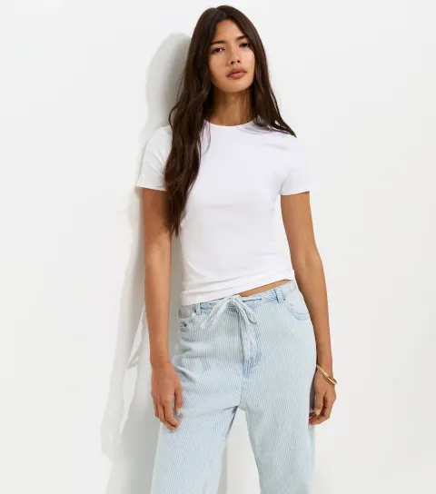New Look Women's White Slinky Jersey Crew Neck Top