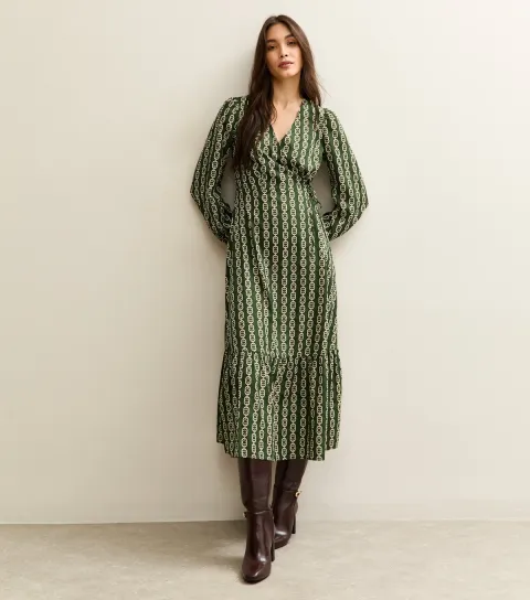 Women's Green Pattern Print Tiered Hem Midi Dress