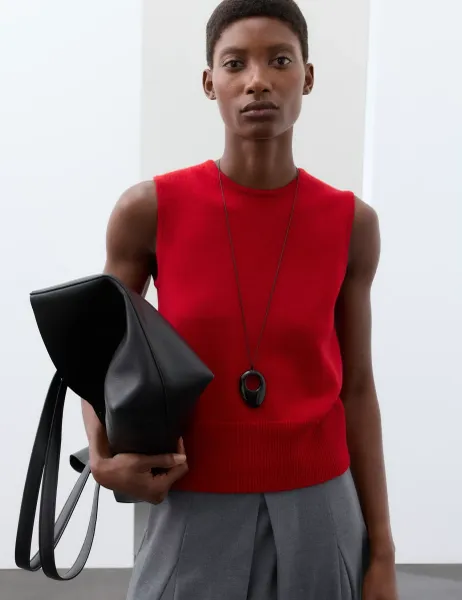 Autograph Merino Wool Rich Knitted Vest with Cashmere Ruby Red