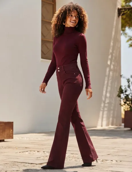 SOSANDAR High Waisted Flared Jeans Burgundy
