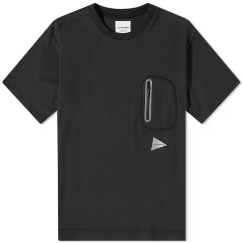 Seamless Zip Pocket T-Shirt