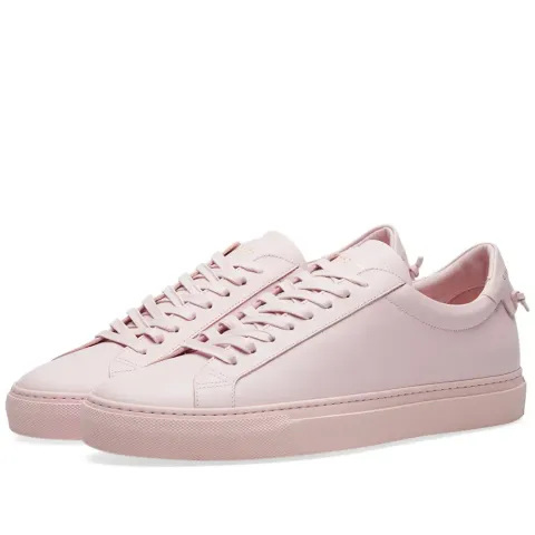 Classic Low Sneaker