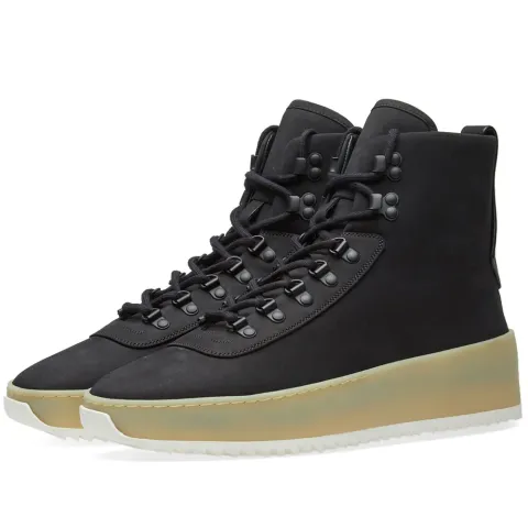 Hiking Sneaker