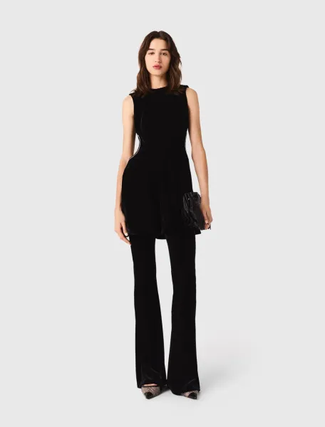 Short velvet dress