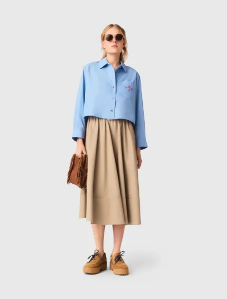 Pleated back embroidered shirt