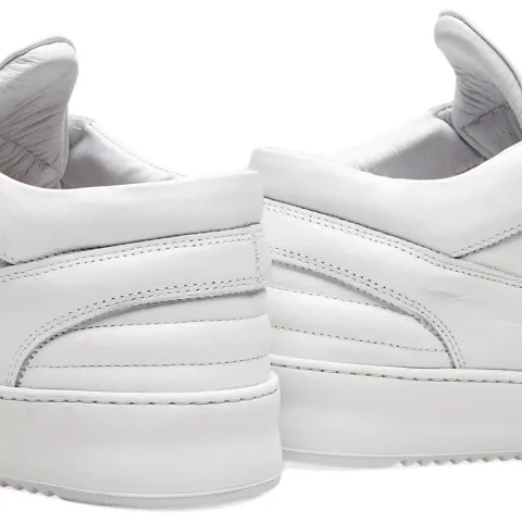 Low Ultra Sneaker