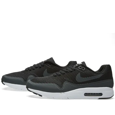 Air Max 1 Ultra Essential