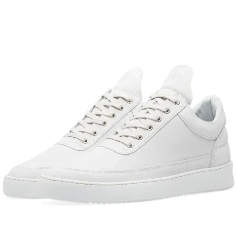 Low Top Sneaker