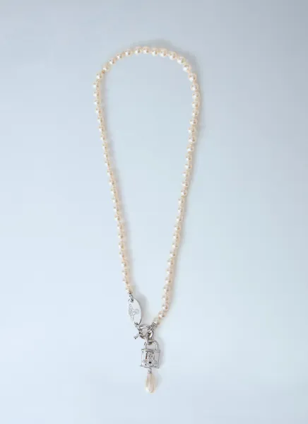 Celestia Small Pendant Necklace