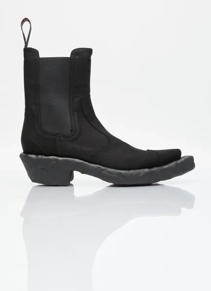 Venga Boots
