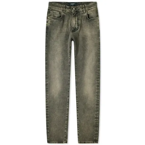 Essential Jeans