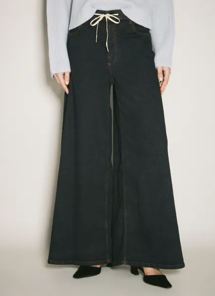 Wide-Leg Stretch Jeans