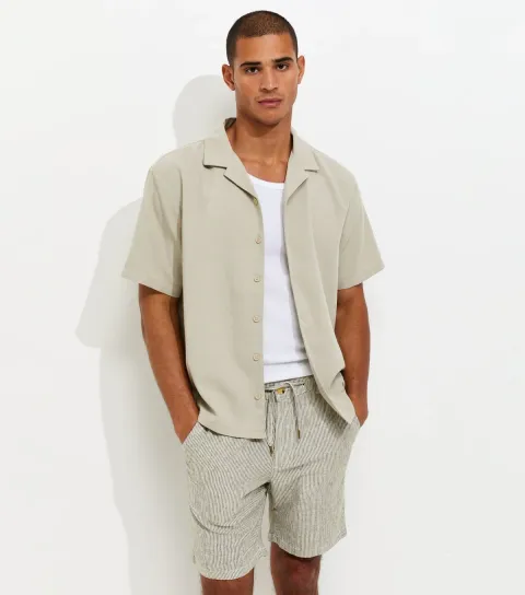 Men's Off White Linen Rich Striped Woven Shorts