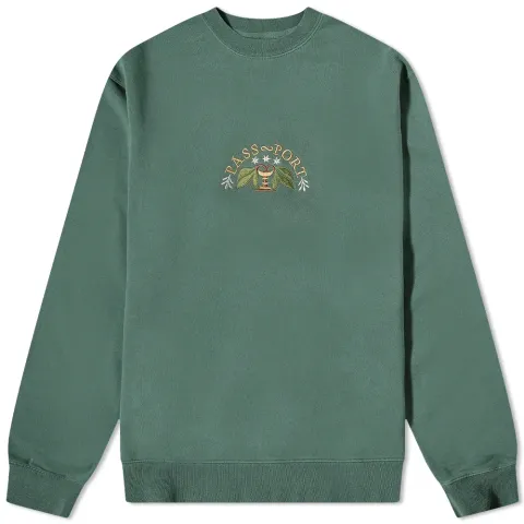 Pass-Port Arched Embroidery Crew Sweat