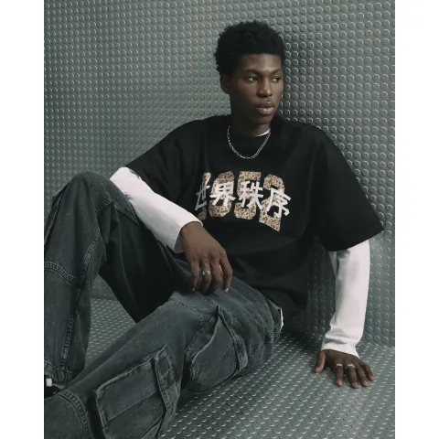 River Island Oversized Japanese Graphic T-Shirt