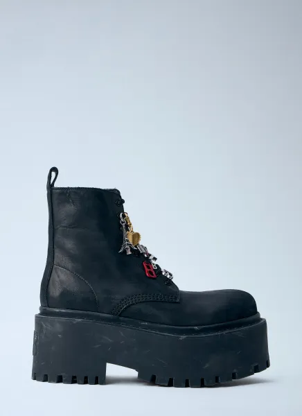 Charm-Detail Platform Boots