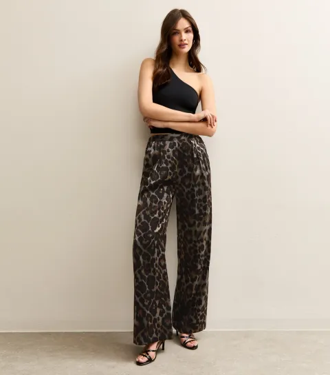 Women's Tall Black Leopard Print Wide Leg Trousers