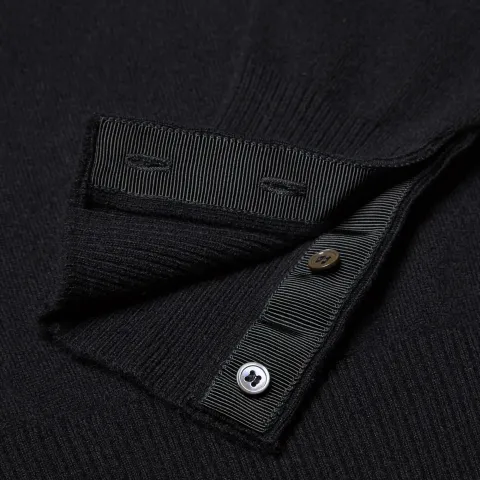 Classic Cashmere Crew Knit