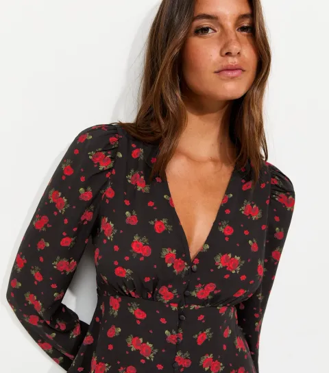 Women's Red and Black Printed V Neck Blouse