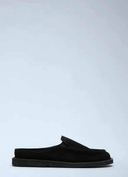 The Canoa Resort Mules