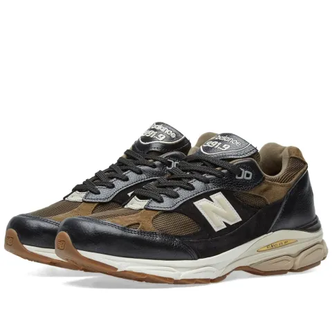 ML9919V1 'Vodka & Caviar' - Made in England