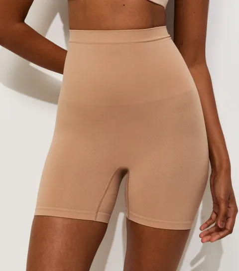 Women's Tan Seamless Shaping Shorts