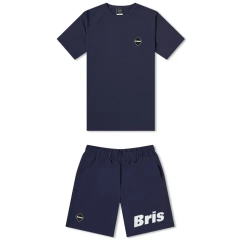 Training T-Shirt & Shorts