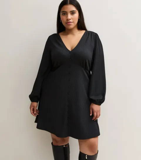 New Look Women's Plus Size Black Crinkle Textured V Neck Button Up Long Sleeve Mini Dress Curves