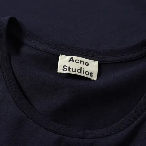 Standard O Tee