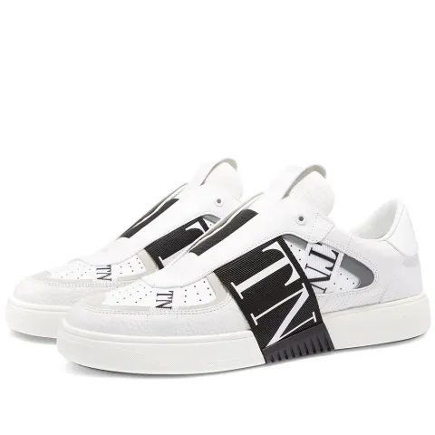 VL7N Slip On Sneaker