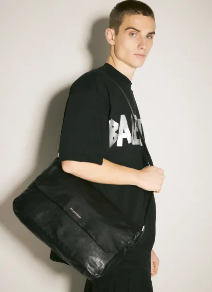 Grungy Medium Messenger Bag