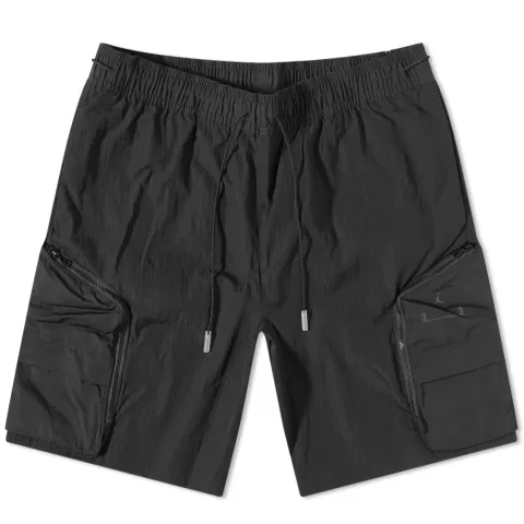 23 Engineered Statement Woven Shorts