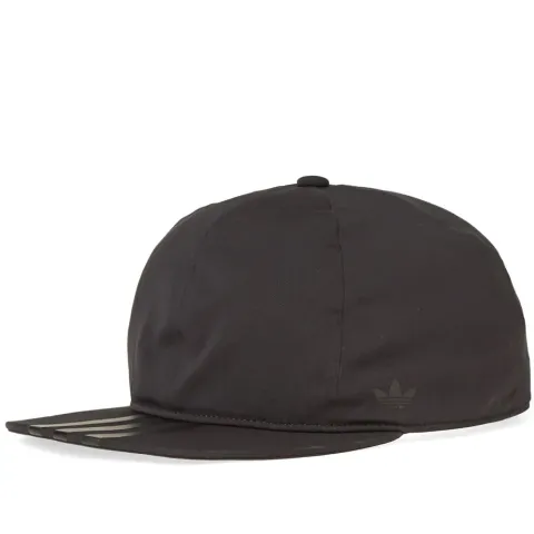 Seamless Cap