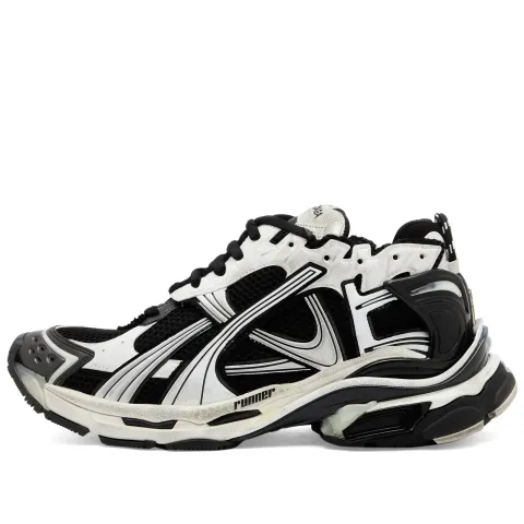 Runner Sneaker