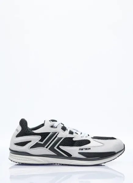 Meteor Sneakers