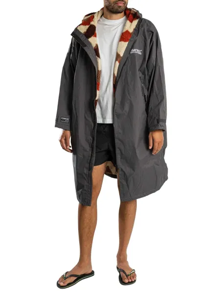 Regatta Waterproof Changing Robe