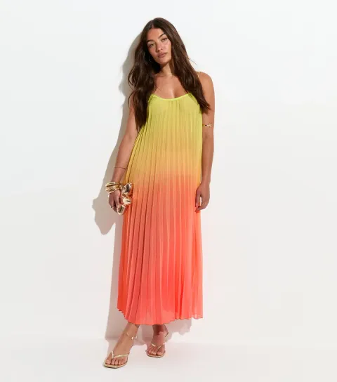 Women's Yellow Ombre Pleated Beach Maxi Dress