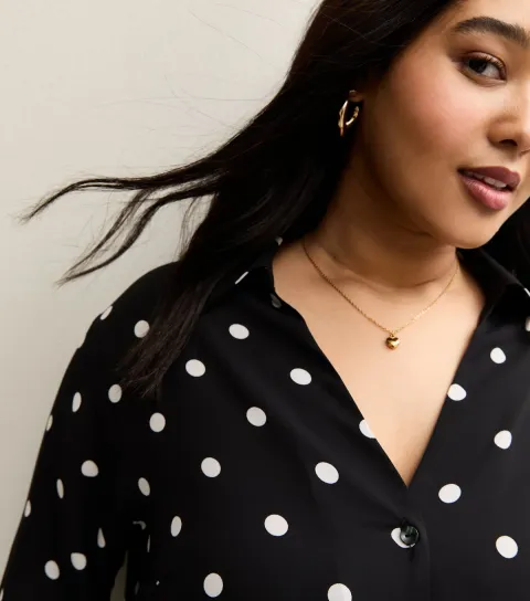 Women's Plus Size Black Polka Dot Open Collar Shirt Curves