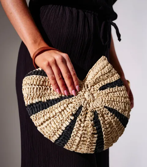 Black Striped Straw Seashell Shape Clutch
