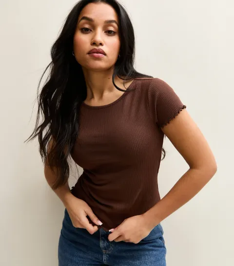 New Look Women's Petite Dark Brown Ribbed Babylock Tee
