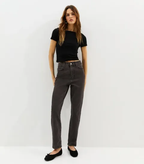 Women's Washed Black Mom Ankle Grazer Jeans
