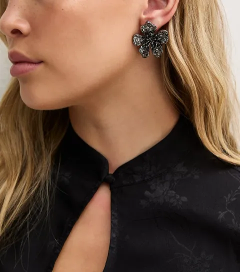 New Look Grey Diamante Flower Stud Earrings