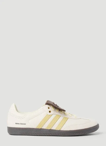 Samba Sneakers