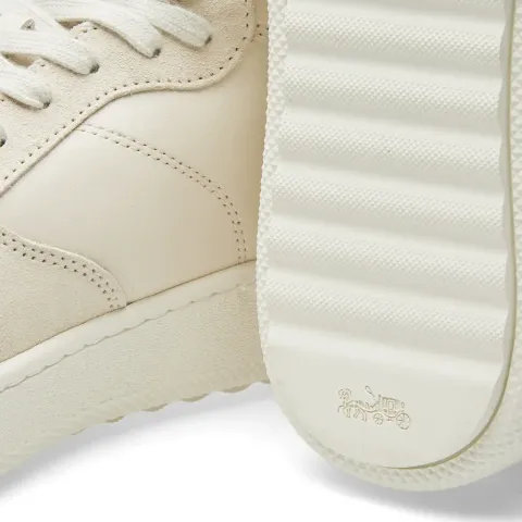 C210 Sneaker